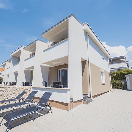 Apartments Lemon Новалья Экстерьер фото